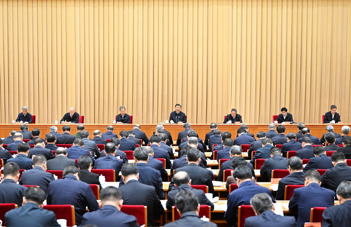 不断开创金融高质量发展新局面——中央金融工作会议明确金融工作目标任务、谋定发展路线图